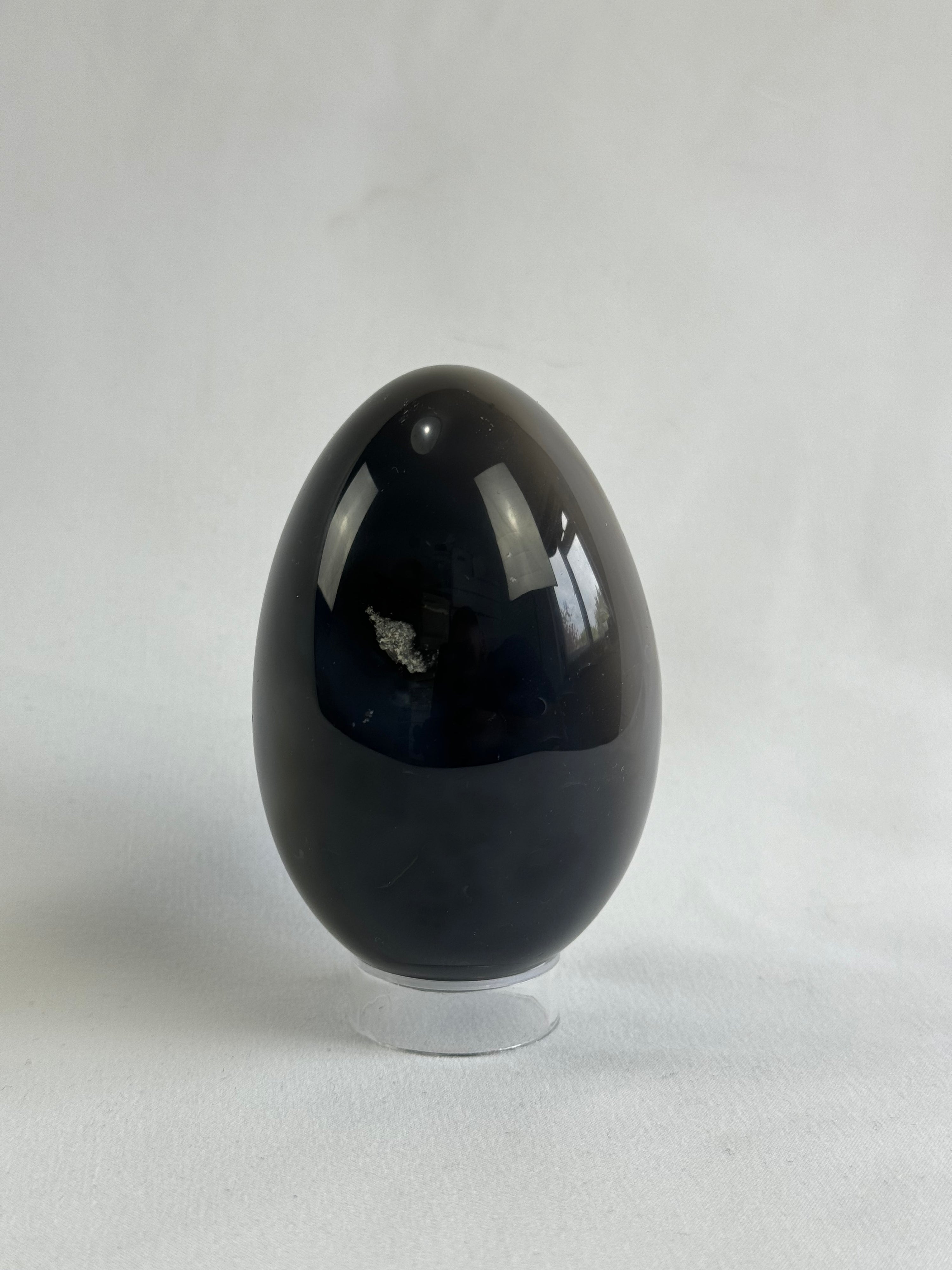 Agate egg - brazilian, with quartz geode, view 4 - The Crystal Showroom
