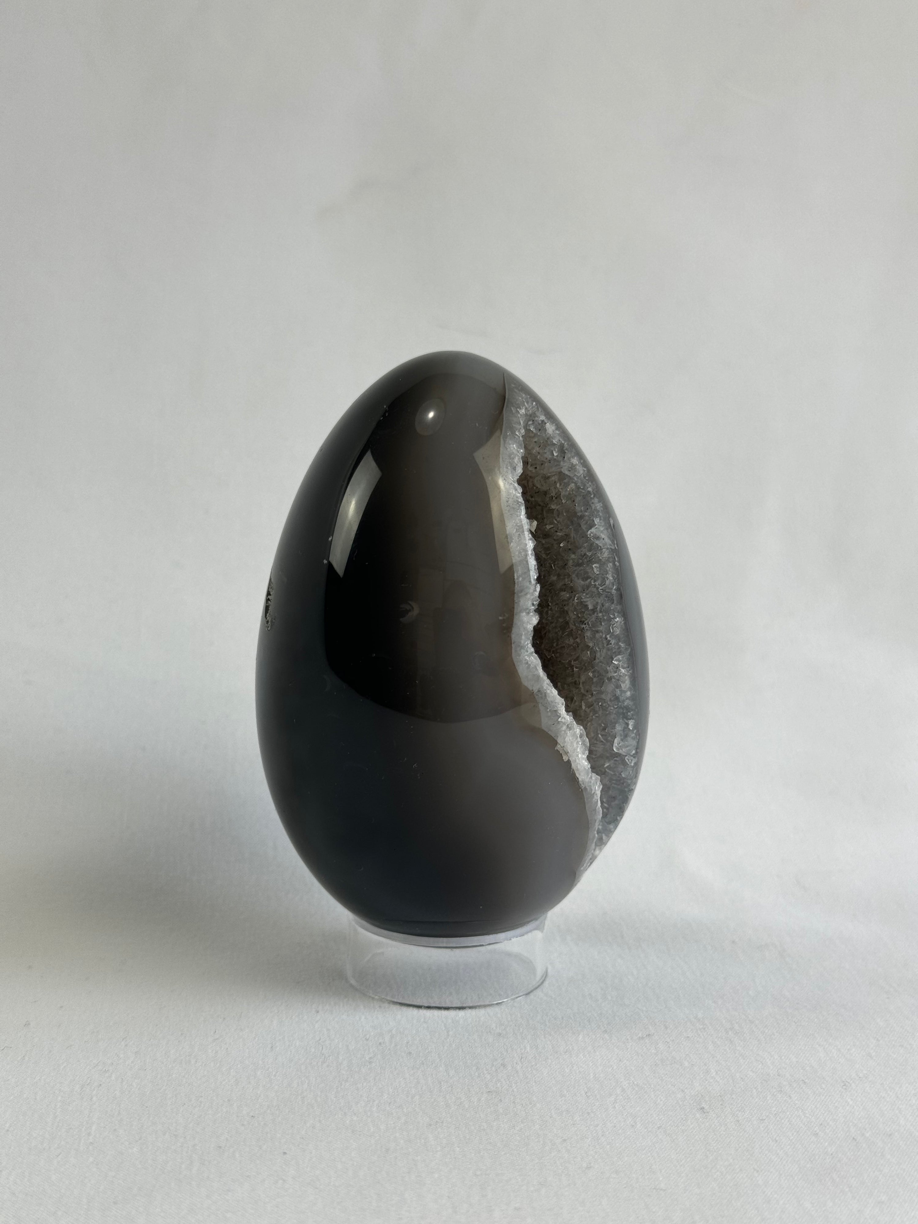 Agate egg - brazilian, with quartz geode, view 5 - The Crystal Showroom