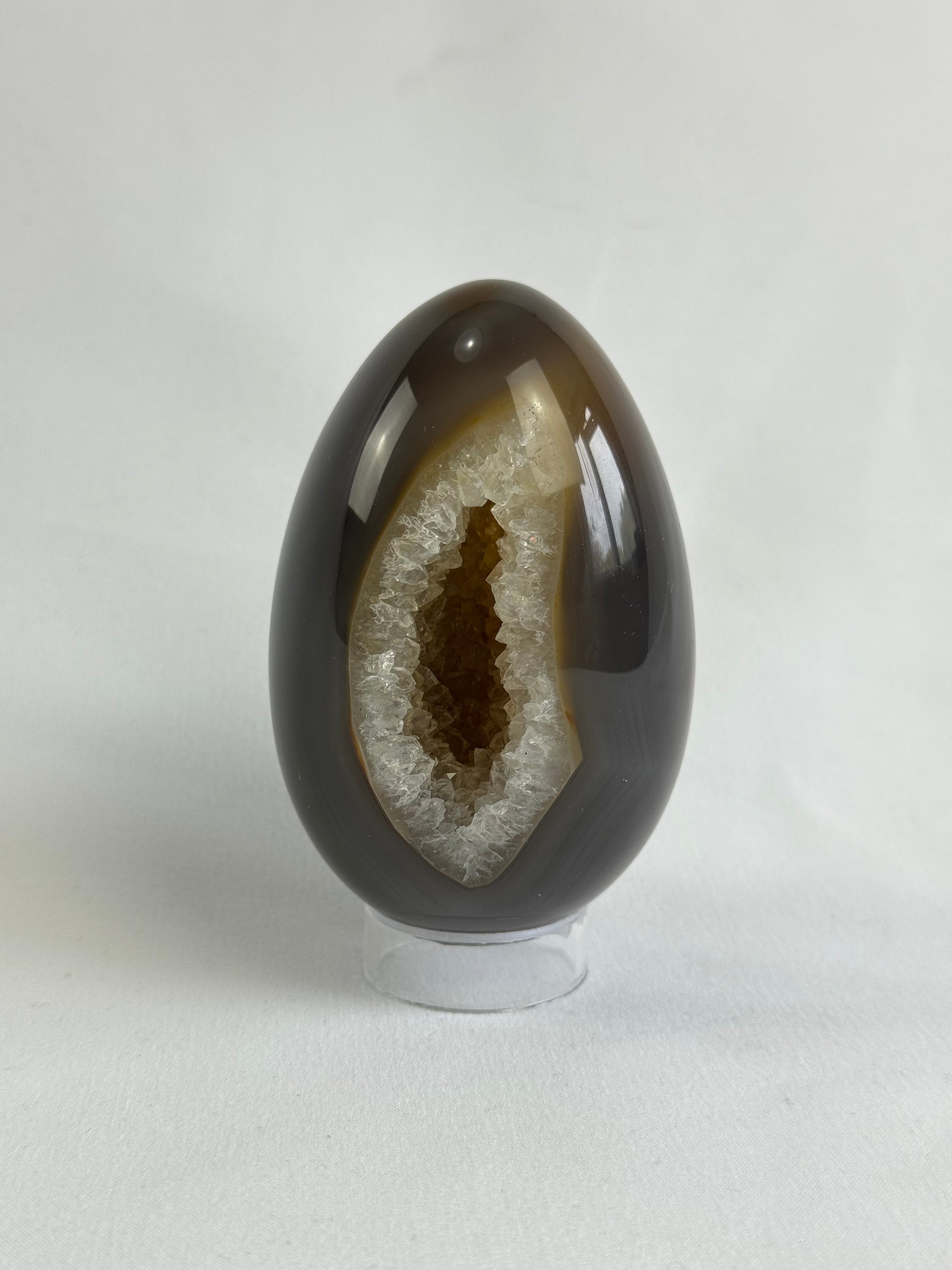 Agate egg - brazilian, with quartz geode - The Crystal Showroom